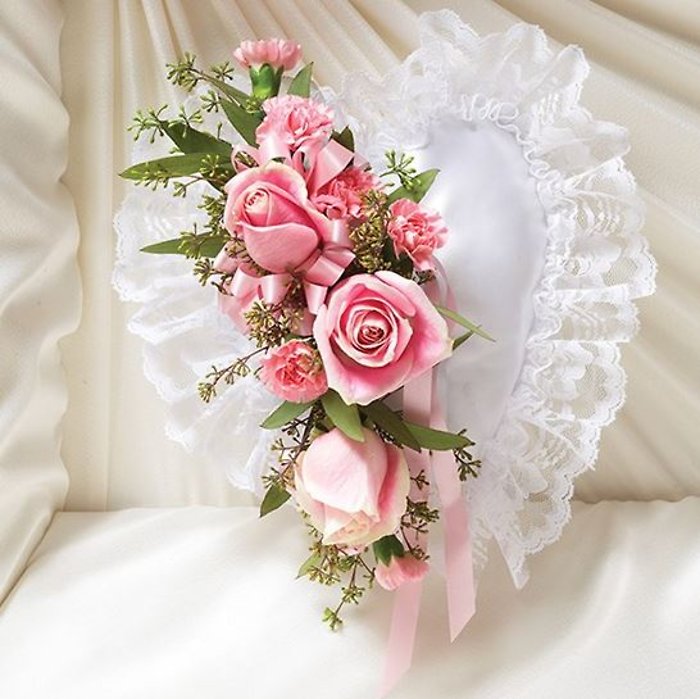 Satin Heart- Pink