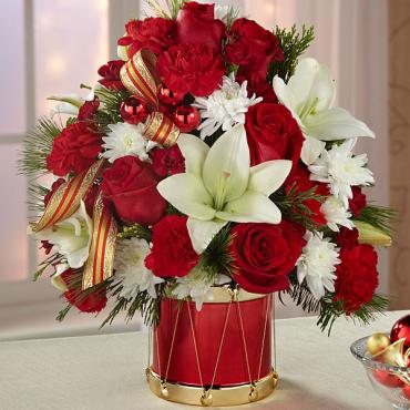 The Happiest Holidays&trade; Bouquet