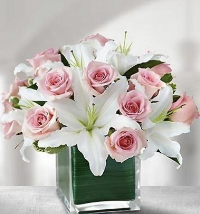 Rose and Lily Cube