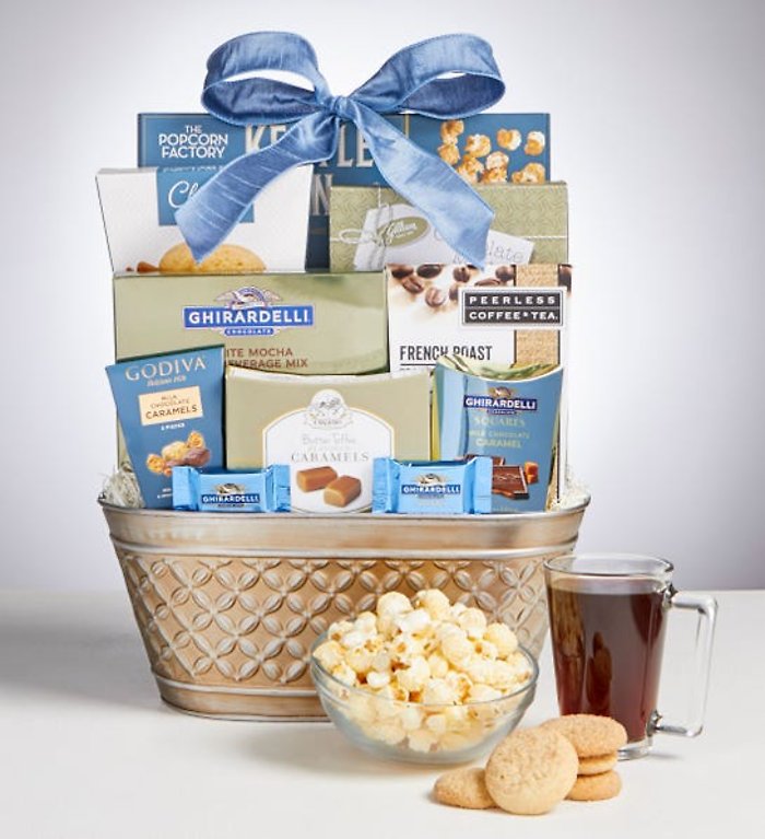 Regal Gourmet Basket